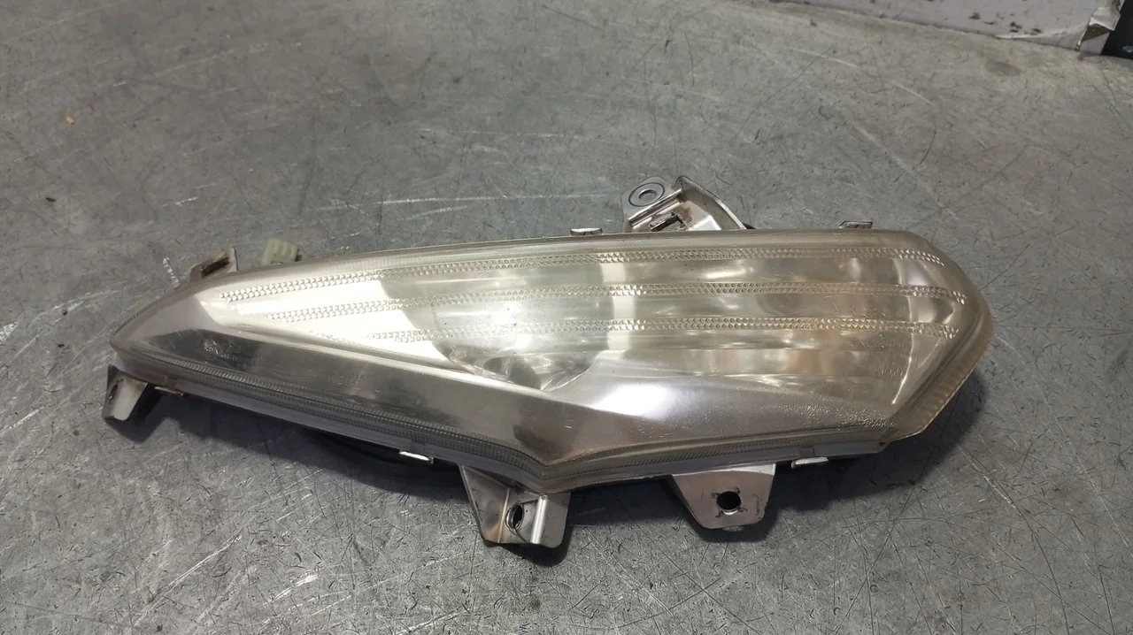 Foto de NO IDENTIFICADO HONDA SH 300I 279 cm3 - 20 kW (27 CV / 20 KW)