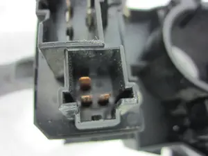 Foto de MANDO MULTIFUNCION LAND ROVER FREELANDER (LN)(01.1998) 1.8 CAT (120 CV / 88 KW) referencia 54353799 foto 2