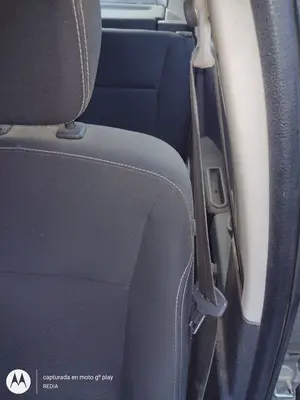Foto de CINTURON SEGURIDAD DELANTERO IZQUIERDO RENAULT CLIO III 1.2 16V (75 CV / 55 KW)