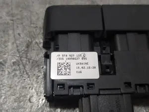 Foto de INTERRUPTOR SEAT LEON (5F1) 1.6 TDI (105 CV / 77 KW) referencia 5F0927137E foto 3