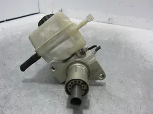 Foto de BOMBA FRENO BMW SERIE 3 BERLINA (E90) 2.0 16V Diesel (163 CV / 120 KW) referencia 03350886541 foto 2