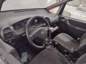 Foto de SALPICADERO OPEL ZAFIRA A 2.0 DTI (101 CV / 74 KW) referencia 13114580