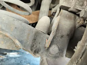 Foto de BRAZO SUSPENSION TRASERO DERECHO FORD FOCUS C-MAX (CAP)(2003) 1.6 TDCi CAT (90 CV / 66 KW)