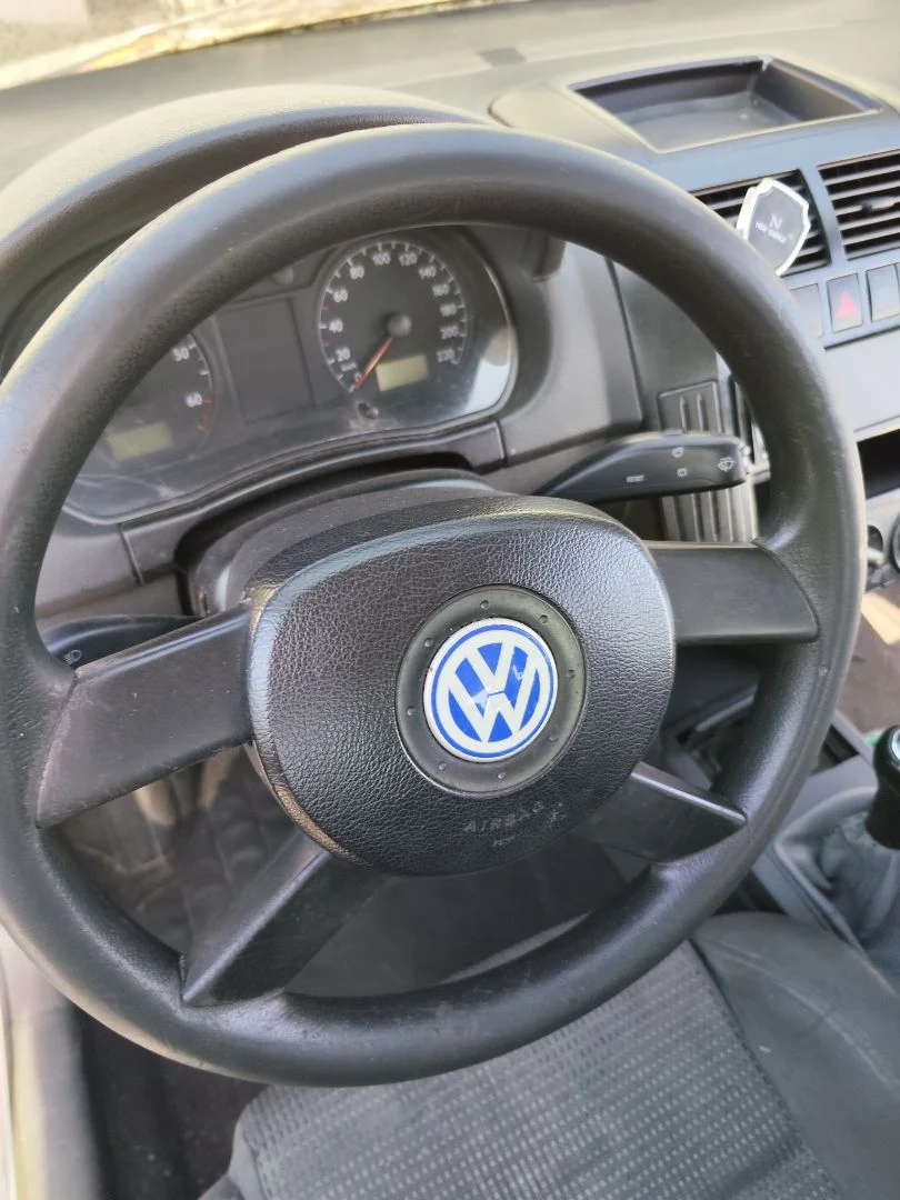 Foto de AIRBAG DELANTERO IZQUIERDO VOLKSWAGEN POLO IV (9N1) 1.4 16V (75 CV / 55 KW)