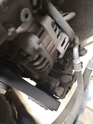 Foto de ALTERNADOR CITROEN C3 PICASSO 1.6 16V (120 CV / 88 KW)