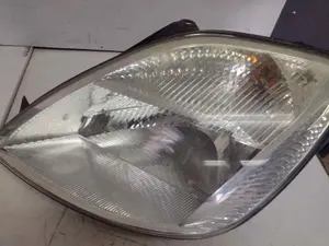 Foto de FARO IZQUIERDO FORD FIESTA (CBK) referencia 2S6X13W030AJ