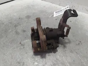 Foto de PINZA DE FRENO TRASERA DERECHA NISSAN ALMERA TINO (V10M) 1.8 16V CAT (114 CV / 84 KW) referencia 44001BU00A