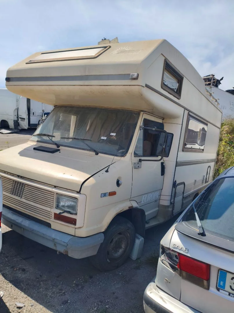 Foto de BRAZO LIMPIA DELANTERO DERECHO FIAT DUCATO I BUS 2.5 Turbodiesel (92 CV / 68 KW)