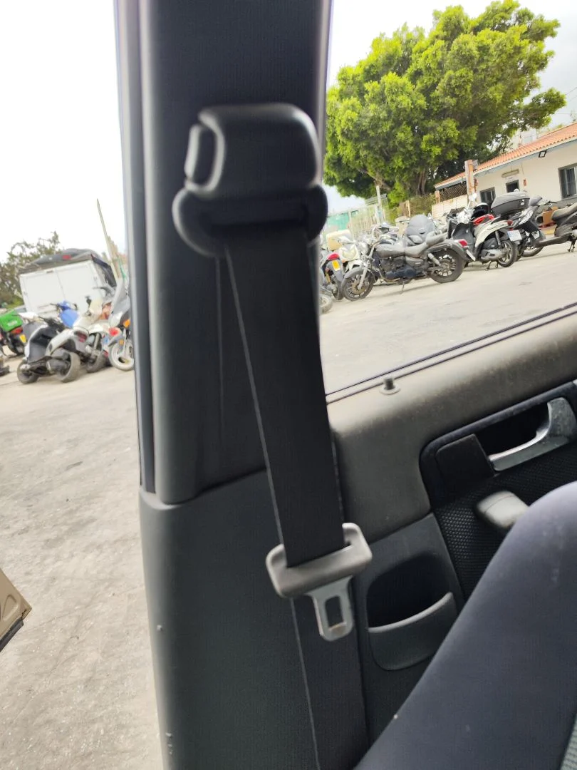 Foto de CINTURON SEGURIDAD DELANTERO DERECHO CHEVROLET LACETTI 1.6 CAT (109 CV / 80 KW)
