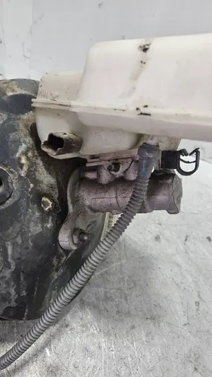 Foto de BOMBA FRENO CITROEN C3 1.4 HDi (68 CV / 50 KW) referencia 11304B648191900 foto 2