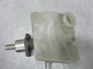 Foto de BOMBA FRENO PEUGEOT 206 1.4 16V CAT (KFU / ET3J4) (88 CV / 65 KW) referencia 03350886501 foto 4