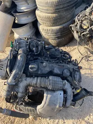 Foto de MOTOR COMPLETO PEUGEOT EXPERT FURGÓN referencia DV6FCU