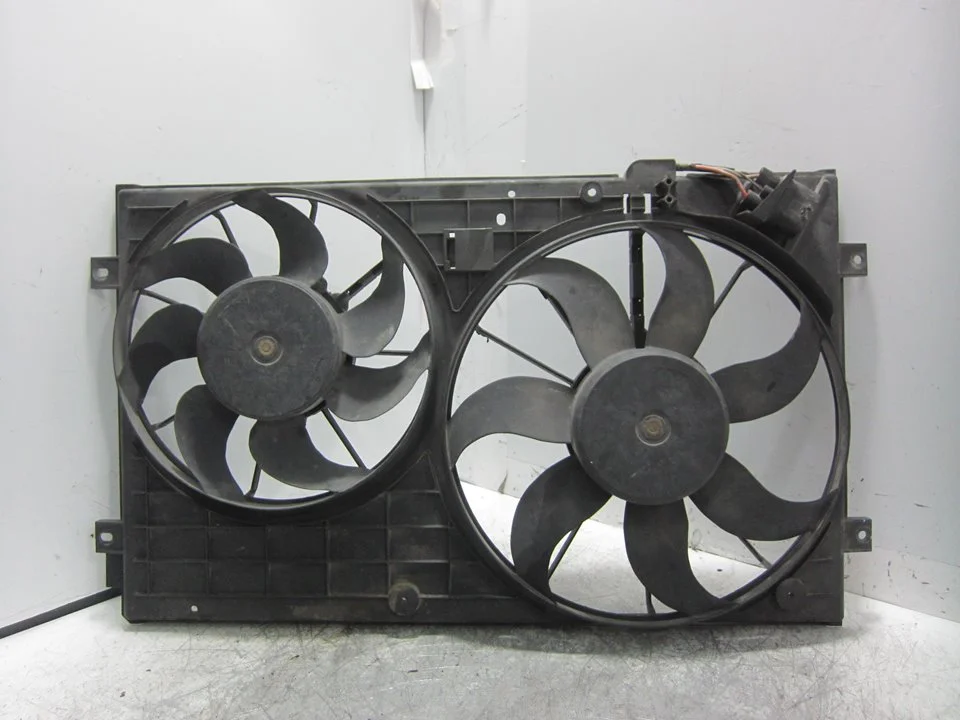 Foto de ELECTROVENTILADOR AUDI A3 SPORTBACK (8PA) 1.9 TDI (105 CV / 77 KW) referencia 1K0121207T
