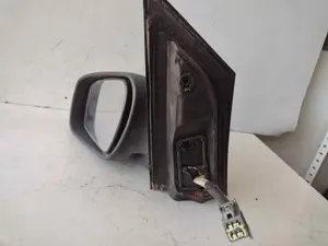 Foto de RETROVISOR IZQUIERDO FORD FOCUS BERLINA (CAP) 1.6 16V CAT (101 CV / 74 KW) referencia 212876099 foto 4
