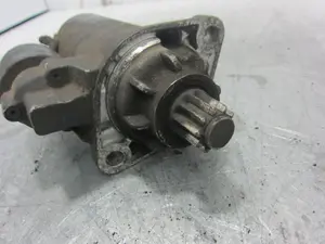 Foto de MOTOR ARRANQUE AUDI A3 (8L) referencia 02M911023A foto 7