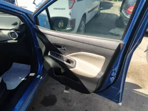 Foto de MANETA INTERIOR DELANTERA DERECHA NISSAN MICRA (K14) 0.9 CAT (90 CV / 66 KW)