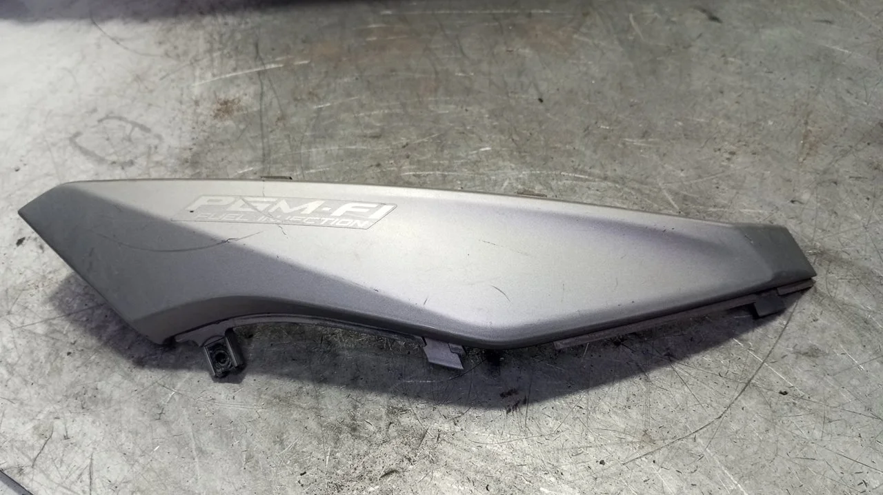 Foto de NO IDENTIFICADO HONDA SH 300I 279 cm3 - 20 kW (27 CV / 20 KW) referencia 83501KTWB000