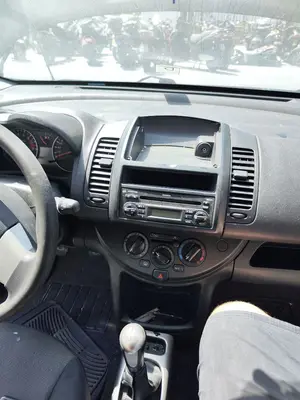 Foto de CONSOLA CENTRAL NISSAN NOTE (E11E) 1.4 CAT (88 CV / 65 KW) foto 2