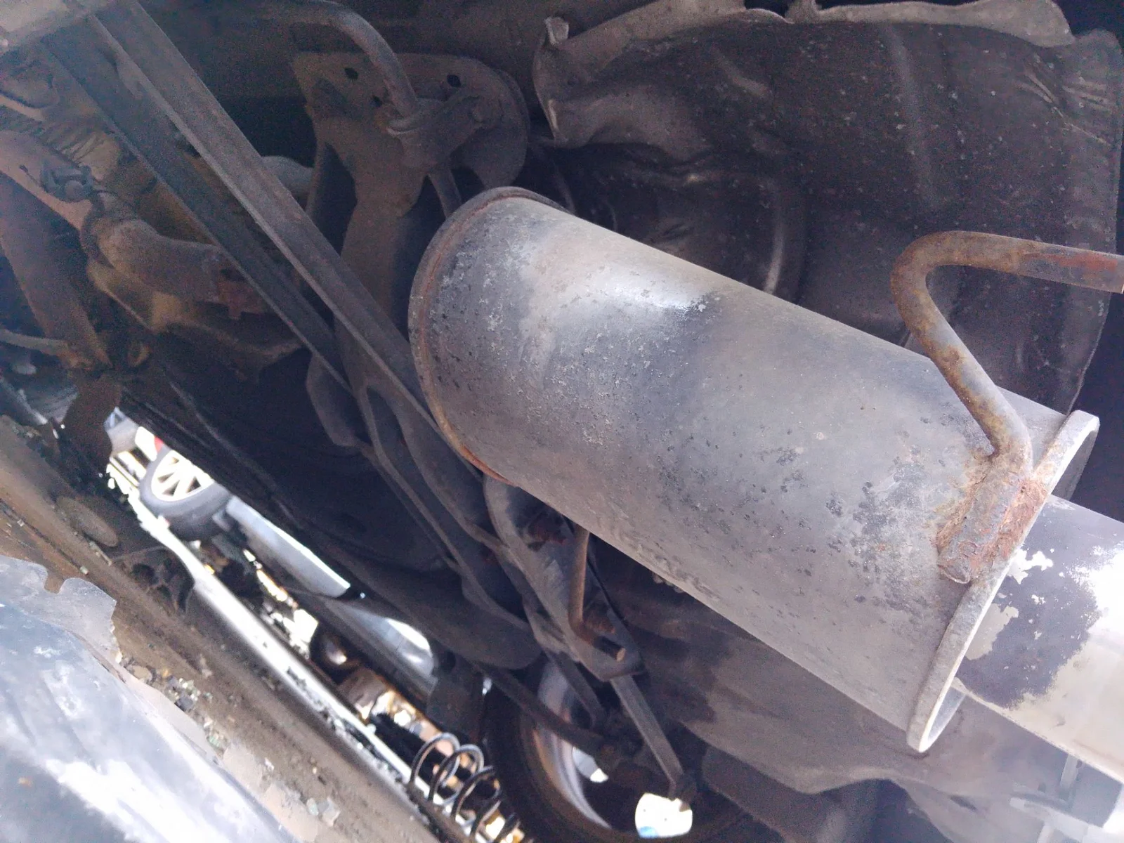 Foto de TUBO ESCAPE TRASERO ALFA ROMEO 147 (190) 1.9 JTD CAT (110 CV / 81 KW)