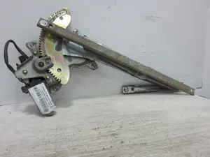 Foto de ELEVALUNAS TRASERO DERECHO FORD MONDEO BERLINA (GE) 2.5 V6 24V CAT (170 CV / 125 KW) referencia OK2FA587256Y foto 3