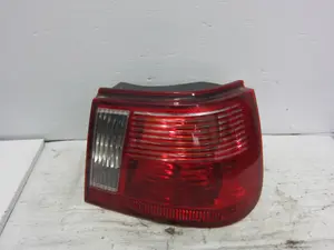 Foto de PILOTO TRASERO DERECHO SEAT IBIZA (6K1) 1.4  (60 CV / 44 KW) referencia 6K6945258C
