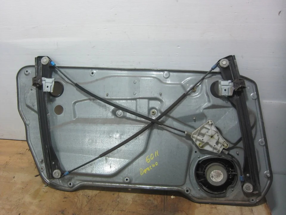 Foto de ELEVALUNAS DELANTERO DERECHO SEAT IBIZA (6L1) 1.9 TDI (101 CV / 74 KW) referencia 6L3837752BQ