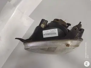 Foto de FARO IZQUIERDO OPEL CORSA B 1.2 (45 CV / 33 KW) referencia 085132 foto 11