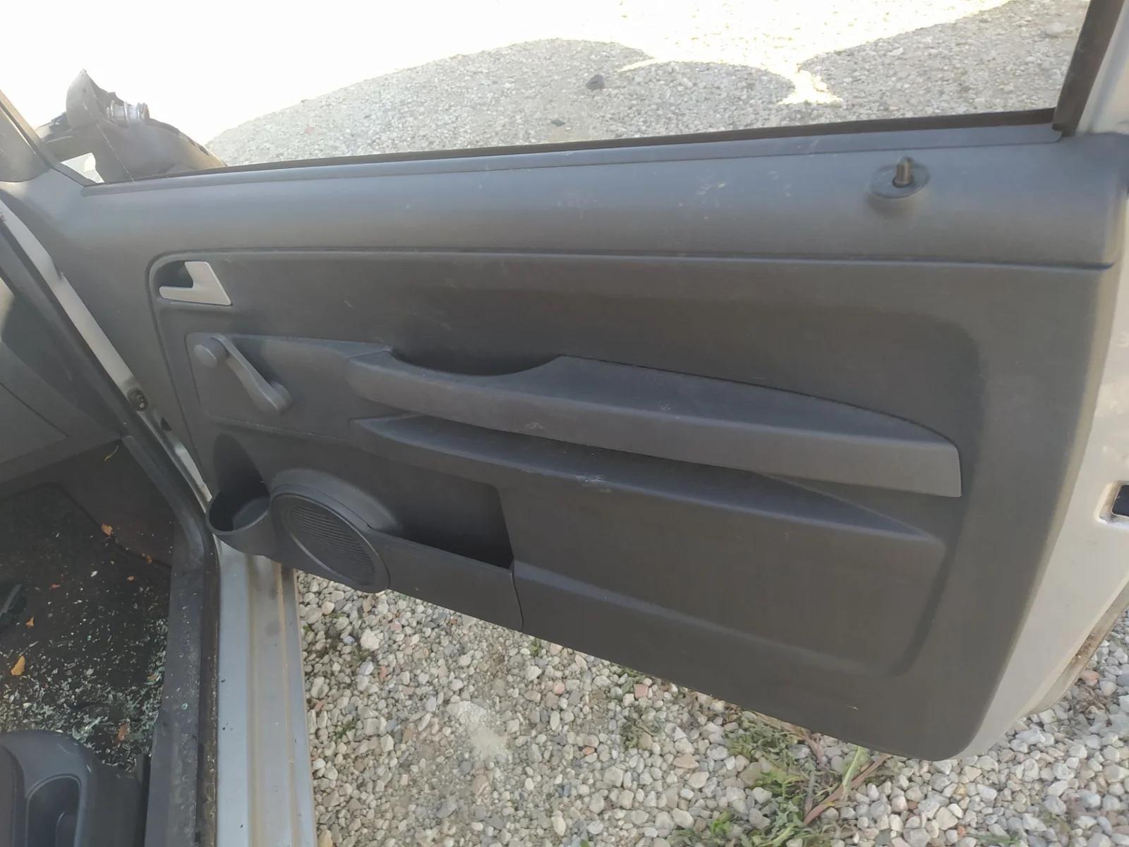 Foto de GUARNECIDO PUERTA DELANTERA DERECHA VOLKSWAGEN FOX (5Z1)(04.2005) 1.4 (75 CV / 55 KW) referencia 5Z3867014C FKZ