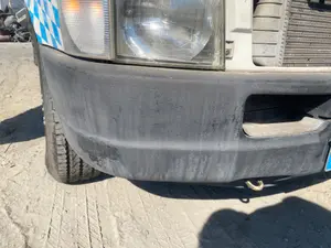 Foto de PARAGOLPES DELANTERO VOLKSWAGEN LT FURGÓN/COMBI 2.5 TDI (109 CV / 80 KW)