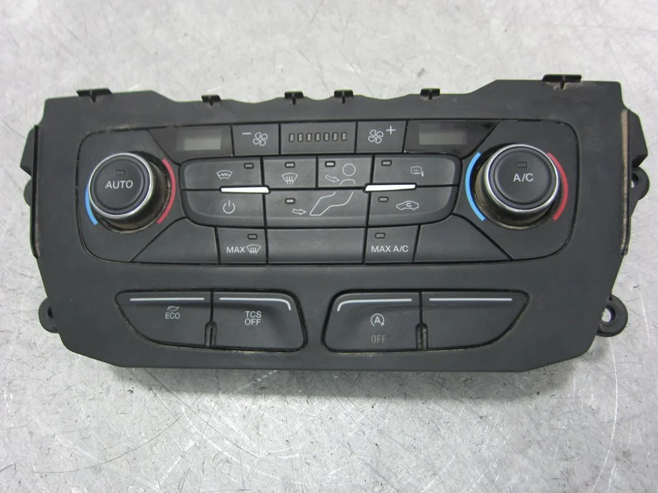 Foto de MANDO CLIMATIZADOR FORD TRANSIT CONNECT (CHC) 1.5 EcoBlue TDCi CAT (75 CV / 55 KW) referencia KT1T18C612KAC
