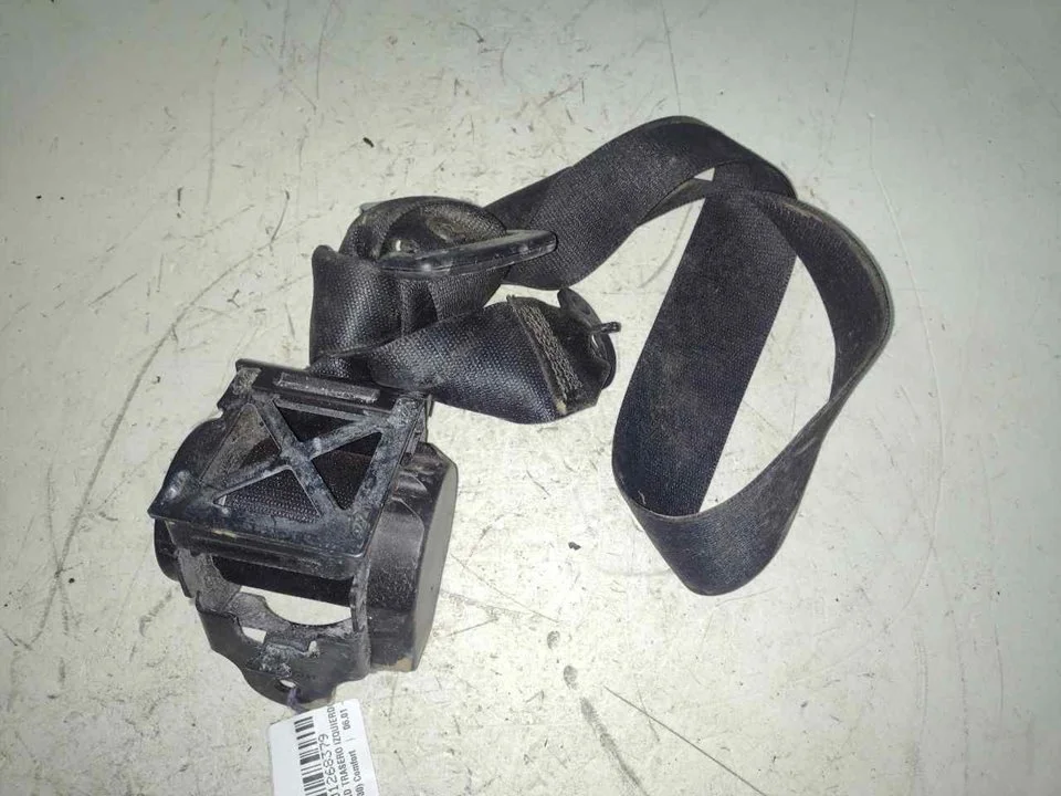 Foto de CINTURON SEGURIDAD TRASERO IZQUIERDO NISSAN X-TRAIL (T30) 2.2 16V Turbodiesel CAT (114 CV / 84 KW) referencia S3724330902