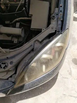 Foto de FARO IZQUIERDO MAZDA 3 BERLINA (BK) 1.6 16V CAT (105 CV / 77 KW) referencia BP4K-51-0L0F foto 2
