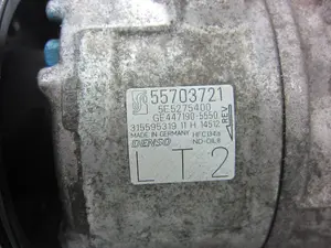 Foto de COMPRESOR AIRE ACONDICIONADO OPEL CORSA D 1.3 16V CDTI (75 CV / 55 KW) referencia 55703721 foto 2