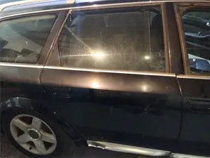 Foto de PUERTA TRASERA DERECHA AUDI ALLROAD QUATTRO QUATTRO (4B5)