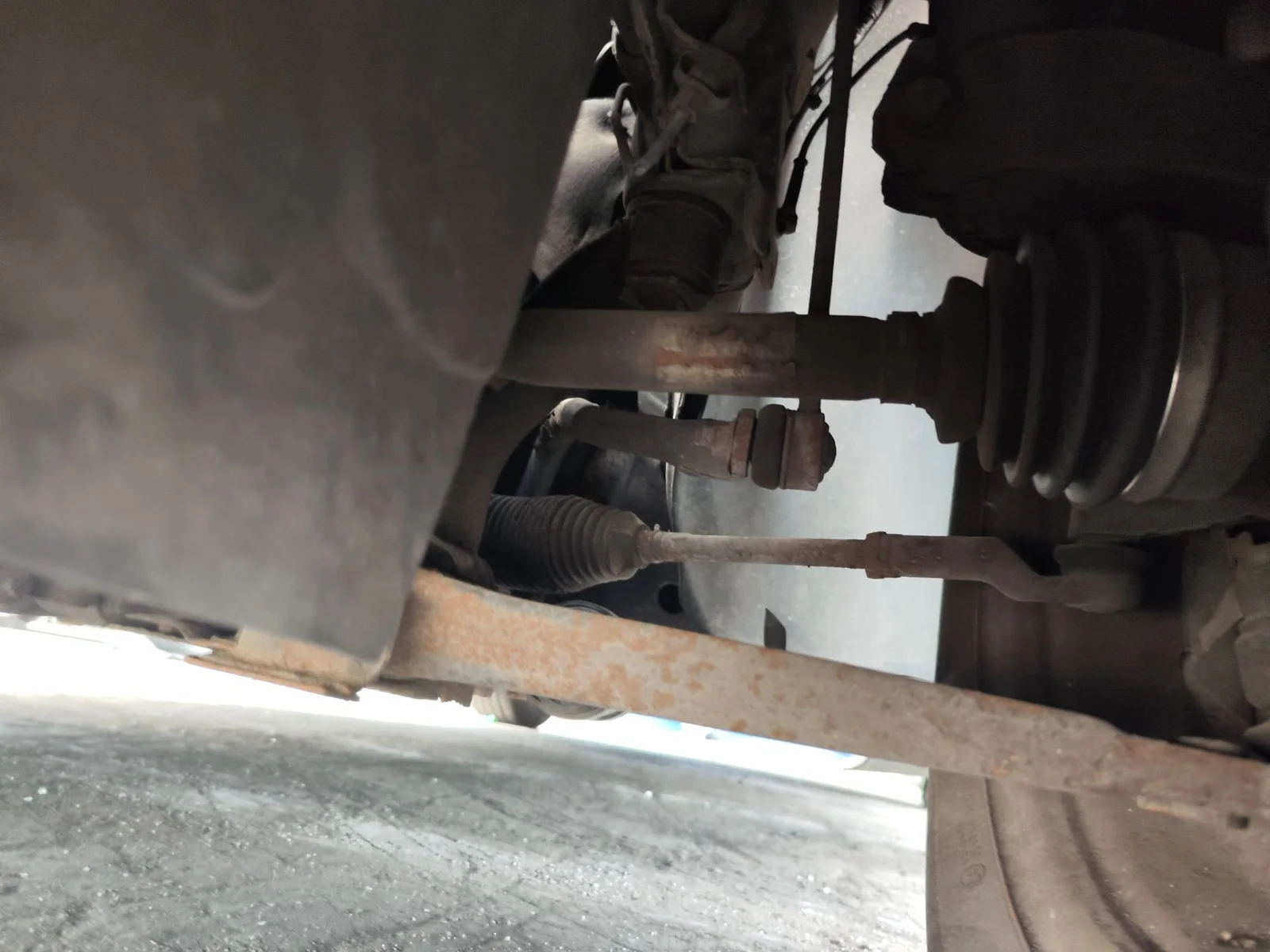 Foto de CREMALLERA DIRECCION VOLVO V50 FAMILIAR 2.0 Diesel CAT (136 CV / 100 KW)