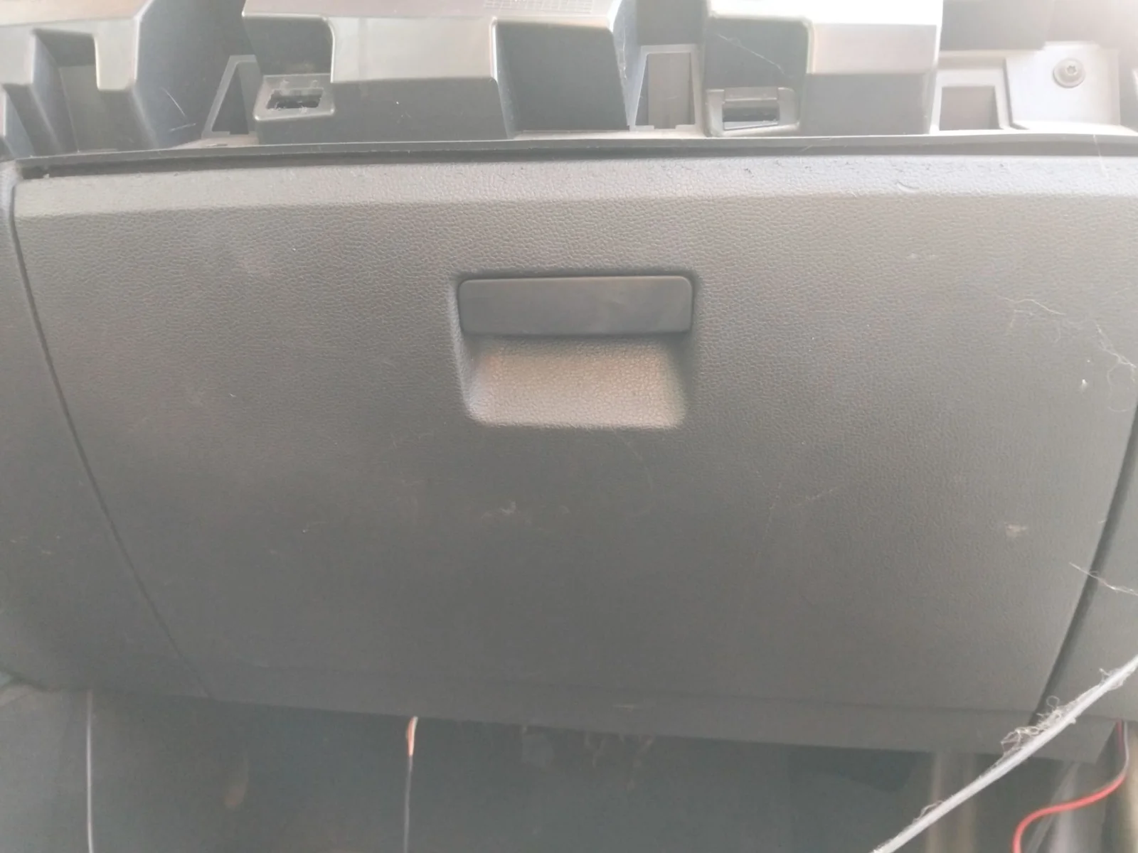 Foto de GUANTERA SEAT ARONA (KJ) 1.6 TDI (116 CV / 85 KW)
