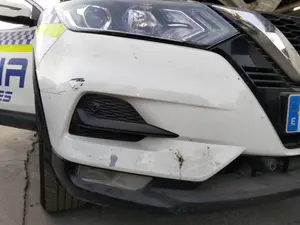 Foto de PARAGOLPES DELANTERO NISSAN QASHQAI (J11E) 1.2 16V CAT (116 CV / 85 KW)