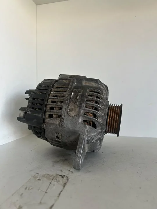 Foto de ALTERNADOR VOLKSWAGEN GOLF V VARIANT (1K5)