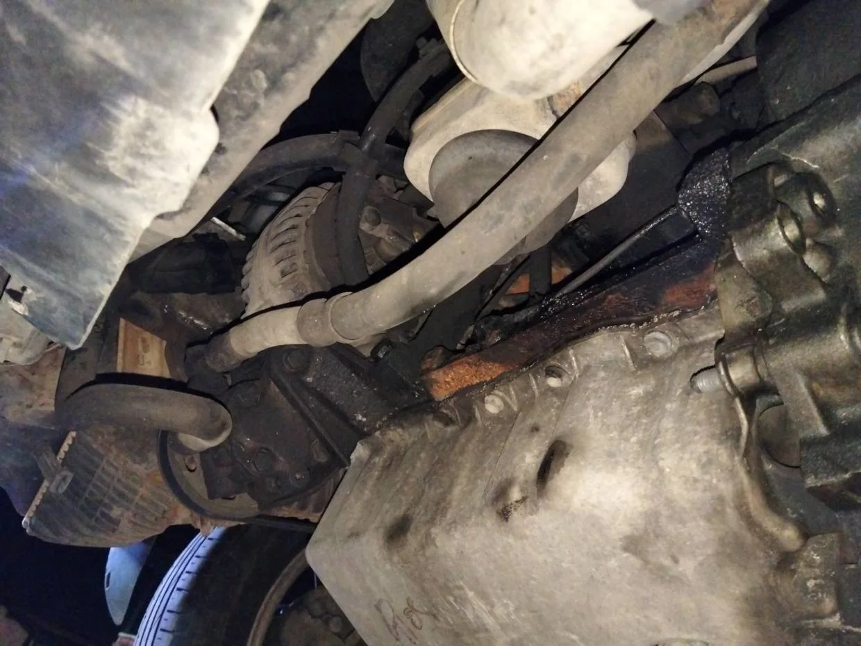 Foto de TUBO PRESION DIRECCION ASISTIDA VOLKSWAGEN GOLF IV BERLINA (1J1)(10.1997)