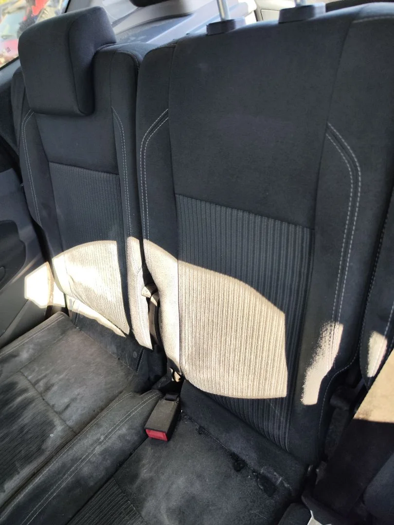 Foto de ASIENTO TRASERO MEDIO FORD C-MAX (CB7) 1.6 TDCi CAT (116 CV / 85 KW)