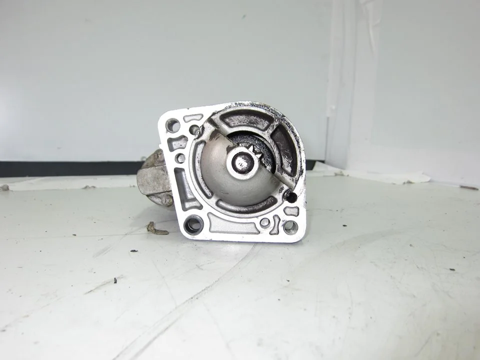 Foto de MOTOR ARRANQUE CHRYSLER VOYAGER (RG) referencia M002T88473