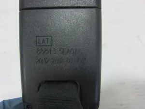 Foto de ENGANCHE CINTURON TRASERO IZQUIERDO NISSAN MICRA (K14) 0.9 CAT (90 CV / 66 KW) referencia 888435FA0A foto 6