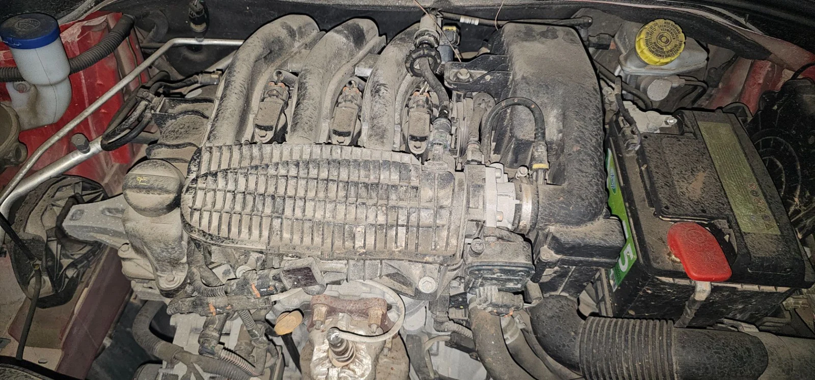 Foto de MOTOR COMPLETO CITROEN C4 CACTUS 1.2 12V VTi (82 CV / 60 KW) referencia 1627122980