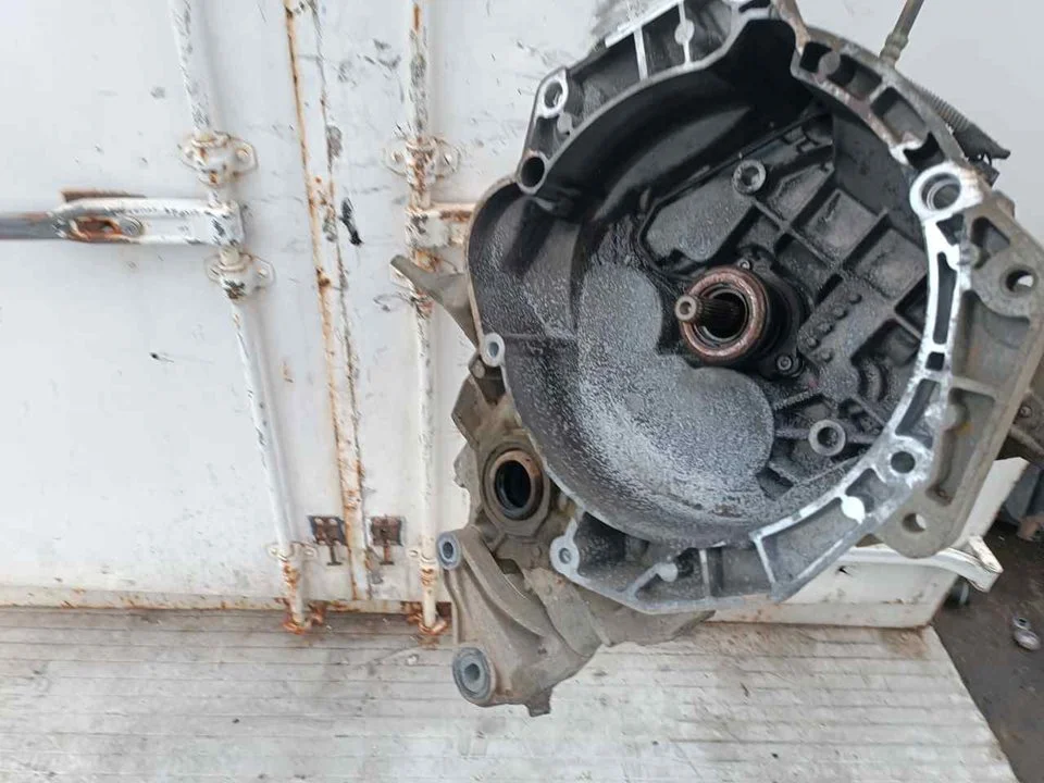 Foto de CAJA CAMBIOS OPEL CORSA D referencia 55193621