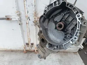 Foto de CAJA CAMBIOS OPEL CORSA D referencia 55193621