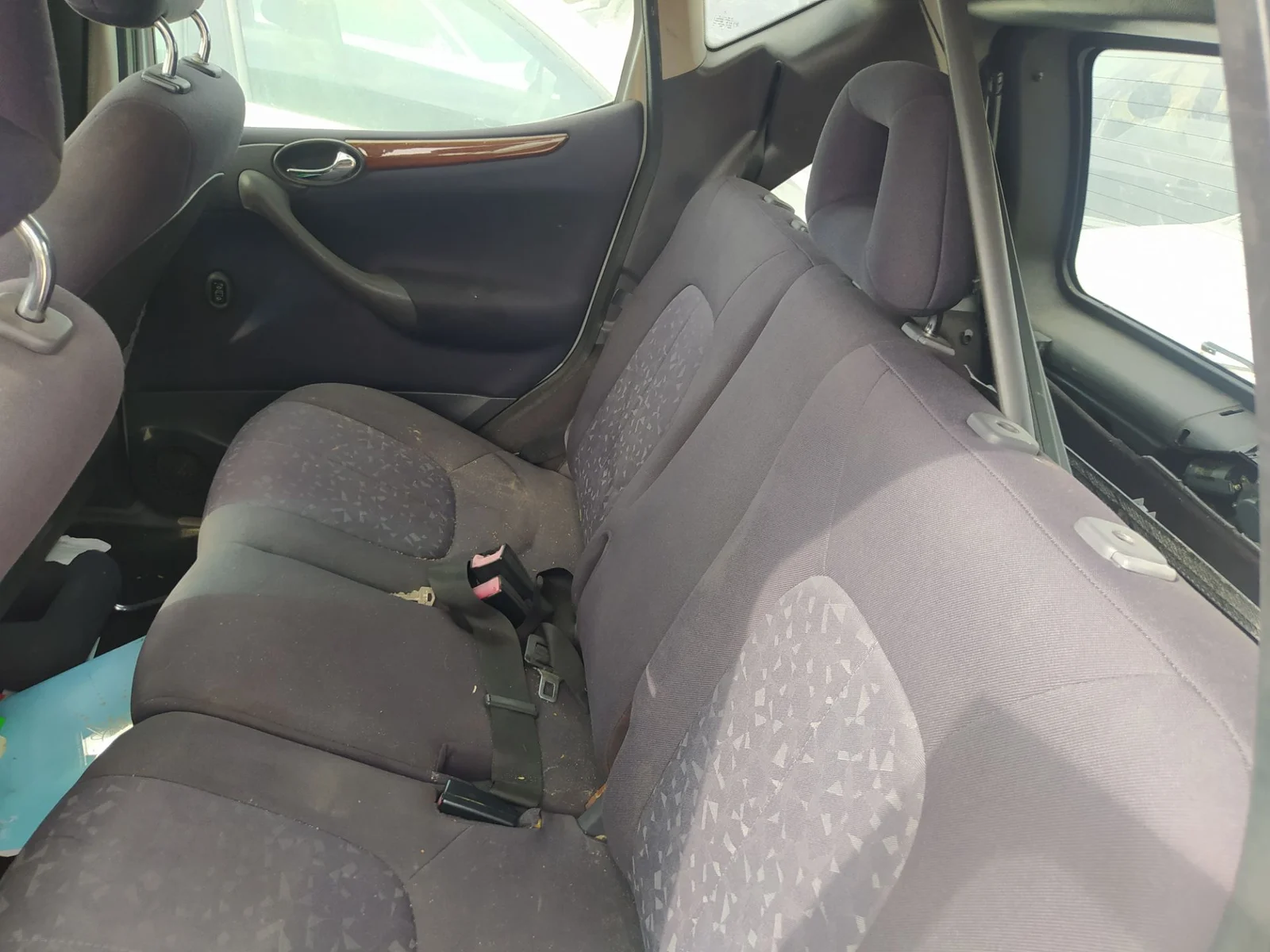 Foto de ASIENTOS TRASERO DERECHO MERCEDES-BENZ CLASE A (BM 168) 1.7 CDI Diesel CAT (95 CV / 70 KW) referencia A1689202447 FKZ