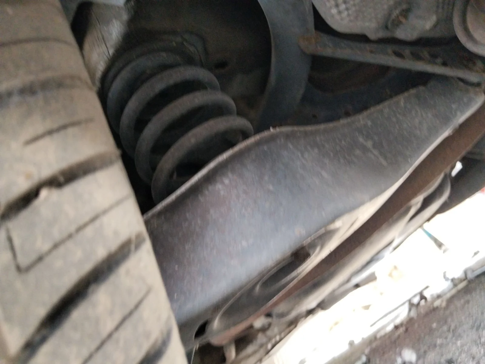 Foto de BARRA ESTABILIZADORA TRASERA SEAT ALTEA (5P1) 1.9 TDI (105 CV / 77 KW) referencia 1K0511409BP