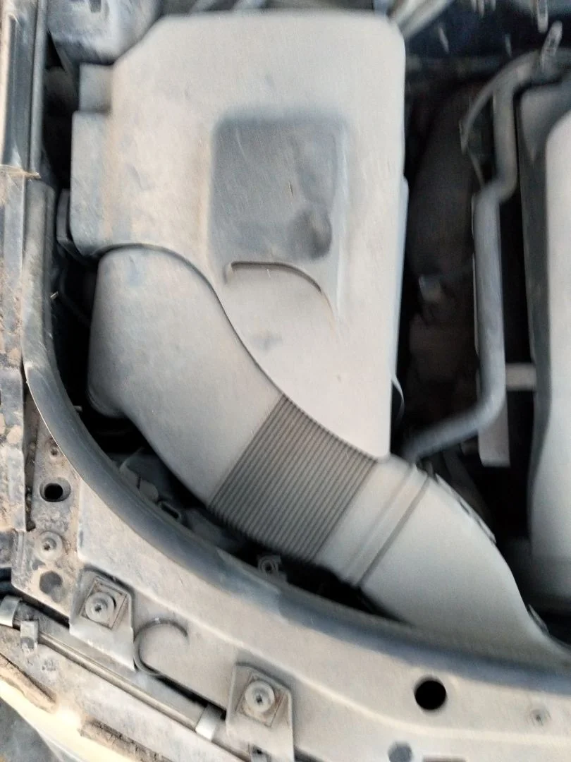 Foto de CAJA FILTRO AIRE AUDI A6 BERLINA (4B2) 1.8 20V Turbo (150 CV / 110 KW)