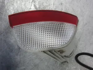 Foto de FARO ANTINIEBLA TRASERO DERECHO FORD FOCUS BERLINA (CAP) 1.6 16V CAT (101 CV / 74 KW) referencia 20231010003