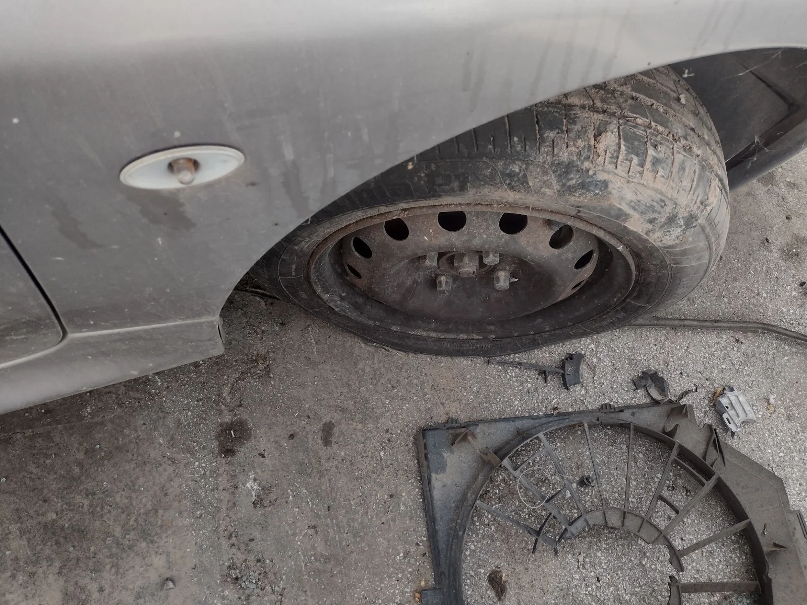 Foto de PINZA DE FRENO DELANTERA DERECHA PEUGEOT 206 1.9 Diesel (69 CV / 51 KW) referencia 4400K6
